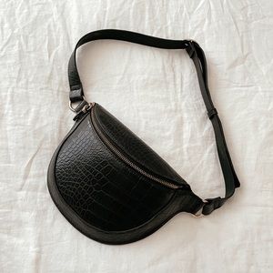 H&M black crossbody bag